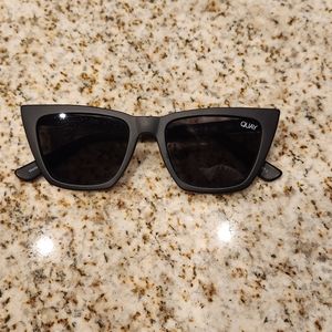 QUAY X DEZI sunglasses
